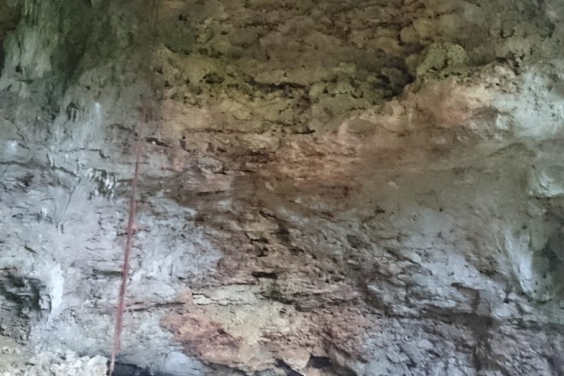 ヤジヤーガマ洞窟探検 4