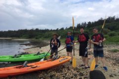 シーカヤックから輝くハテの浜を