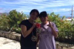 浮き球に、ハイビスカスの花が咲く～