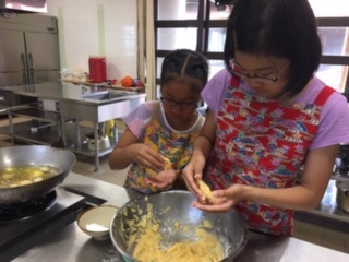 雨でも安心!おやつ&三線教室